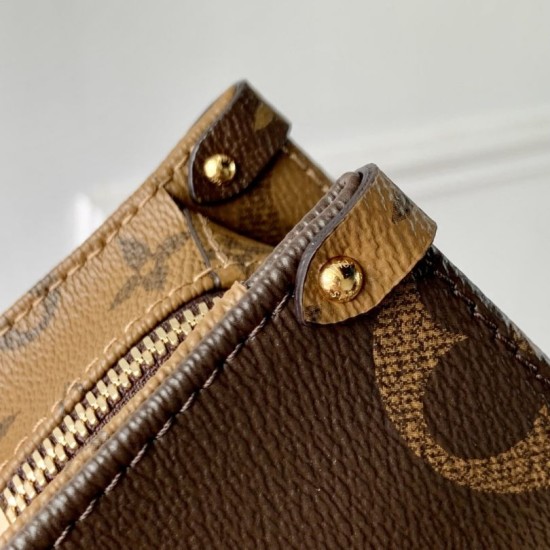 Premio Replica LV M14236 Borsa a catena OnTheGo East West Marrone Imitazione Outlet
