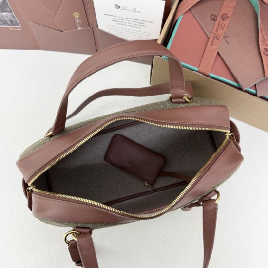 Premio Replica Borsa Needle Loro Piana piccolo/media Caramel Sage Imitazione Outlet