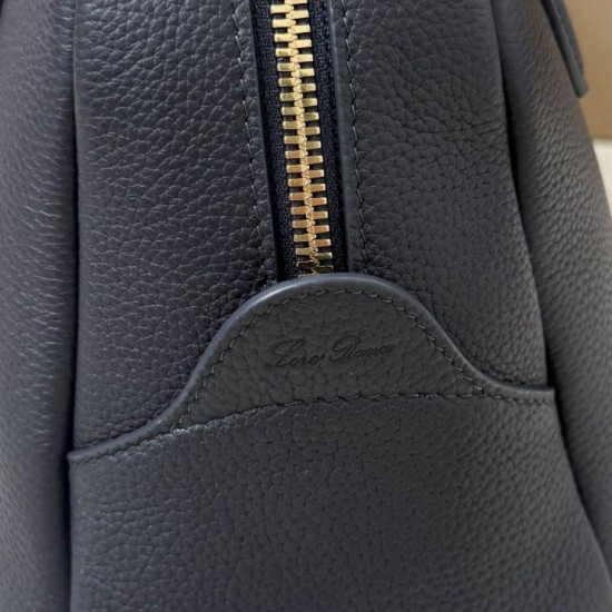 Premio Replica Borsa Needle Loro Piana piccolo/media Blu Royal Scuro Imitazione Outlet