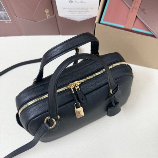 Premio Replica Borsa Needle Loro Piana piccolo/media Nero Imitazione Outlet