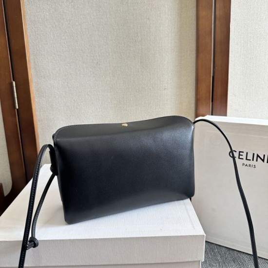 Premio Replica Borsa Celine Trio Flap morbida pelle di agnello nera Imitazione Outlet