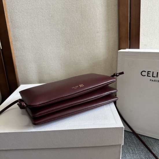 Premio Replica Borsa Celine Trio Flap morbida pelle di agnello bordeaux Imitazione Outlet