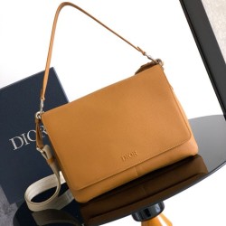 Premio Replica Borsa a tracolla Dior Privé Messenger Uomo con patta Giallo Imitazione Outlet