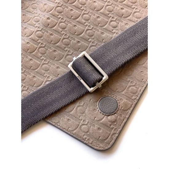 Premio Replica Borsa a tracolla Dior Privé Messenger Uomo con patta Grigia Imitazione Outlet