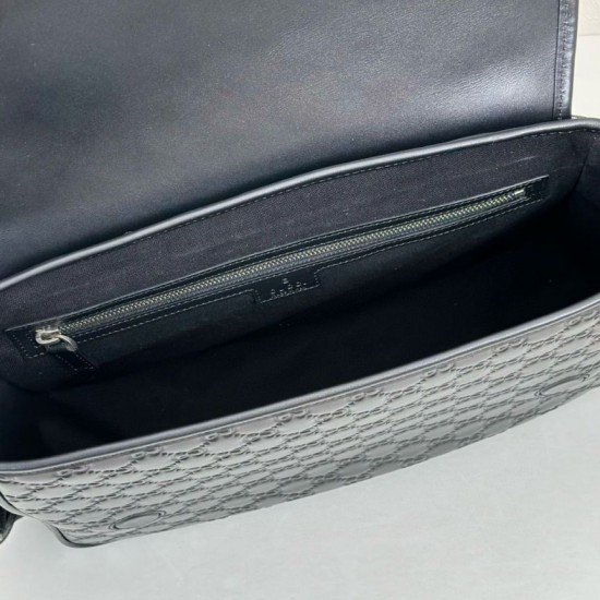 Falso Perfetto Borsa a tracolla media Gucci 850235 GG Emblem Uomo Nero Imitazione Outlet Online