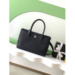 Falso Perfetto Borse tote Chanel Cerf Executive AS2157 pelle di caviale Nero Imitazione Outlet Online