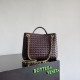 Falso Perfetto Borse Bottega Veneta Andiamo piccola/media/grande pelle intrecciata marrone Imitazione Outlet Online