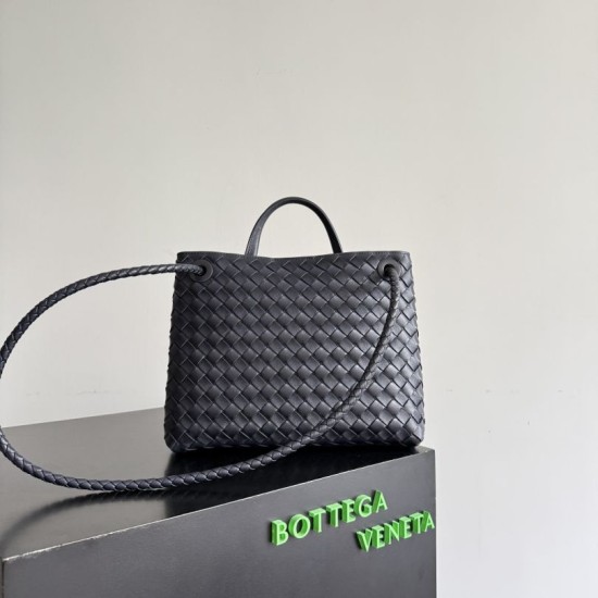 Falso Perfetto Borse Bottega Veneta Andiamo piccola/media/grande pelle intrecciata Nera Imitazione Outlet Online