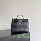 Falso Perfetto Borse Bottega Veneta Andiamo piccola/media/grande pelle intrecciata Nera Imitazione Outlet Online