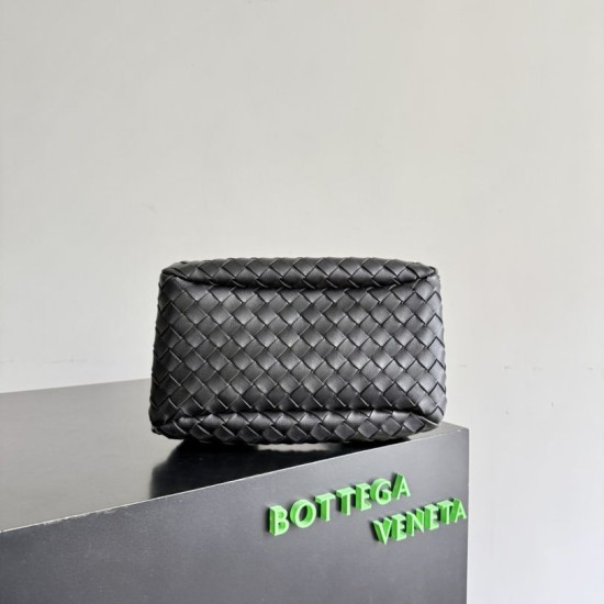 Falso Perfetto Borsa a tracolla Bottega Veneta Campana piccola intrecciata Nero Imitazione Outlet Online
