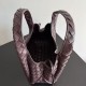Falso Perfetto Borsa a tracolla Bottega Veneta Campana piccola intrecciata Caffè Imitazione Outlet Online
