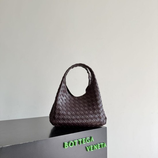 Falso Perfetto Borsa a tracolla Bottega Veneta Campana piccola intrecciata Caffè Imitazione Outlet Online