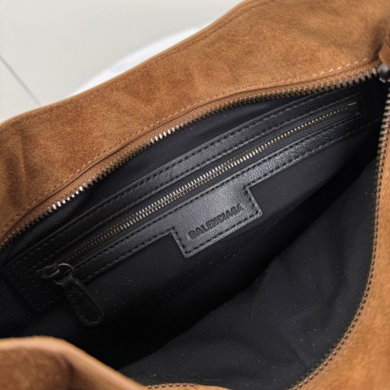 Premio Replica Borsa tote Balenciaga Le City Medium scamosciata cammello Imitazione Outlet