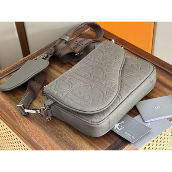 Premio Replica Dior Saddle Triple Pouch Dior Gravity Uomo grigio Imitazione Outlet