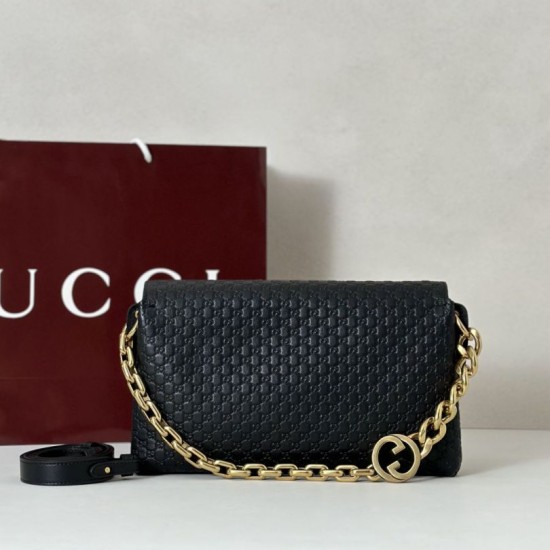 Premio Replica Borsa a tracolla media Gucci GG rilievo con catena 857622 Nero Imitazione Outlet