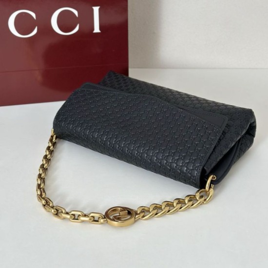 Premio Replica Borsa a tracolla media Gucci GG rilievo con catena 857622 Nero Imitazione Outlet