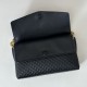 Premio Replica Borsa a tracolla media Gucci GG rilievo con catena 857622 Nero Imitazione Outlet