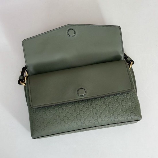 Premio Replica Borsa a tracolla Gucci media con motivo GG goffrato e catena 857622 verde Imitazione Outlet