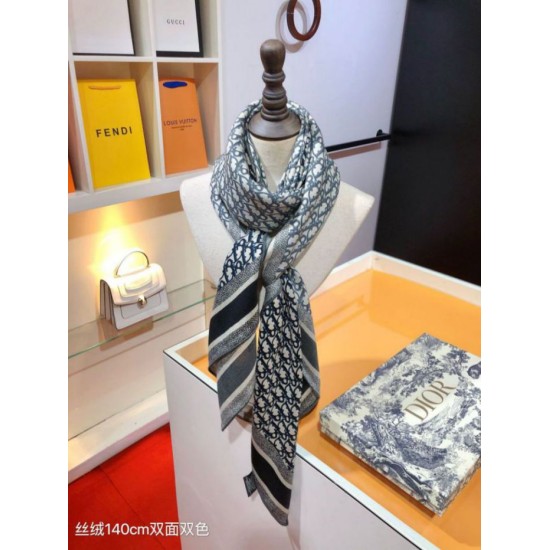 Premio Replica Sciarpa quadrata reversibile in seta e cashmere Dior Oblique Diortwin grigio/nero 140 x 140 Imitazione Outlet
