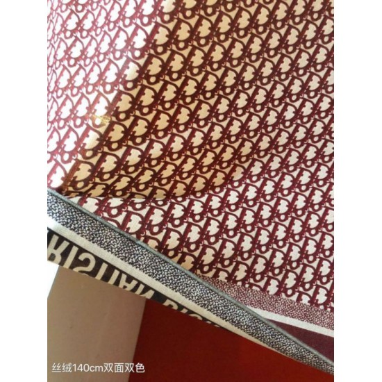 Premio Replica Sciarpa quadrata reversibile in seta e cashmere Dior Oblique Diortwin bordeaux/blu 140 x 140 Imitazione Outlet