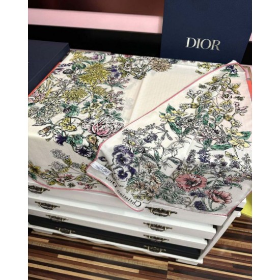 Premio Replica Sciarpa Mitzah in seta e cashmere multicolore Dior D-Floral 140 x 140 02 Imitazione Outlet
