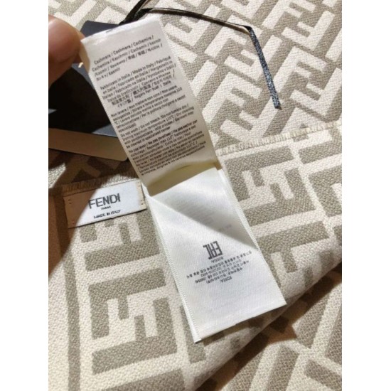 Premio Replica Sciarpa Fendi FF in misto lana e cashmere grigio tortora 32 x 200 Imitazione Outlet