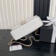 Replica Borse Chanel AS5756 piccola Rettangolare con patta e manico superiore bianca Imitazioni perfette Outlet