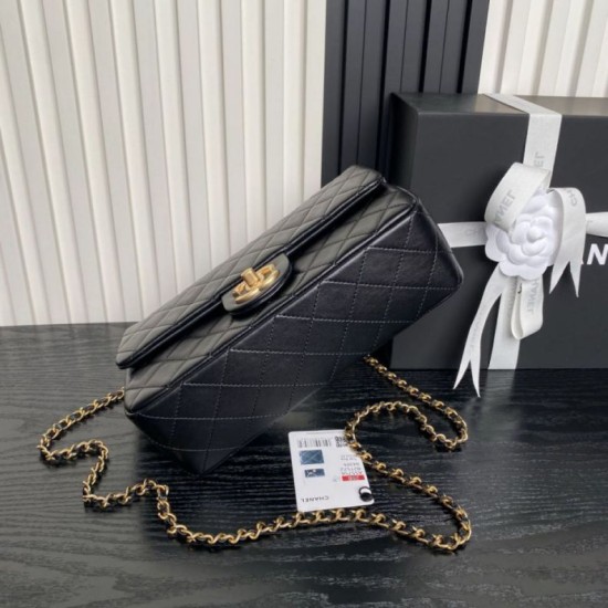 Replica Borse Chanel AS5756 piccola Rettangolare con patta e manico superiore Nero Imitazioni perfette Outlet