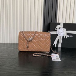 Replica Borse Chanel AS5756 Mini Rettangolare con patta e manico superiore caramello Imitazioni perfette Outlet