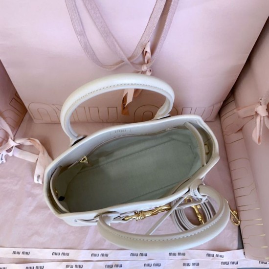 Replica Borse tote Miu Miu Adventure nappa 5BA292 Bianca Imitazioni perfette Outlet