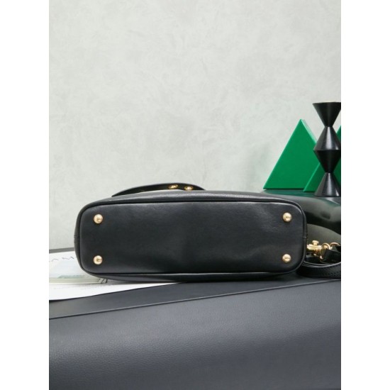 Replica Borse tote Miu Miu Adventure nappa 5BA292 Nero Imitazioni perfette Outlet