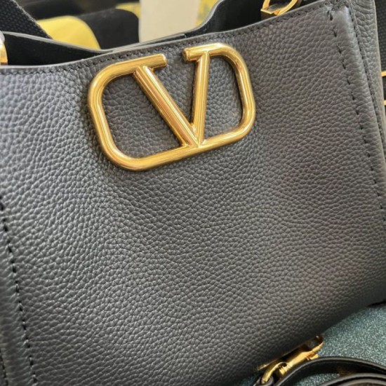 Replica Borsa a mano media Valentino Garavani Alltime vitello granato Nero Imitazioni perfette Outlet