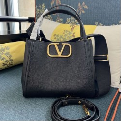 Replica Borsa a mano media Valentino Garavani Alltime vitello granato Nero Imitazioni perfette Outlet