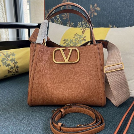 Replica Borsa a mano media Valentino Garavani Alltime vitello granato Marrone Imitazioni perfette Outlet