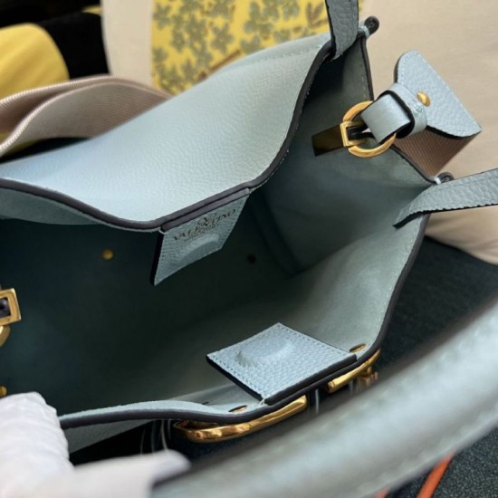Replica Borsa a mano media Valentino Garavani Alltime vitello granato Blu Imitazioni perfette Outlet