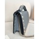 Replica Portafoglio con catena Valentino Garavani Rockstud blu Imitazioni perfette Outlet