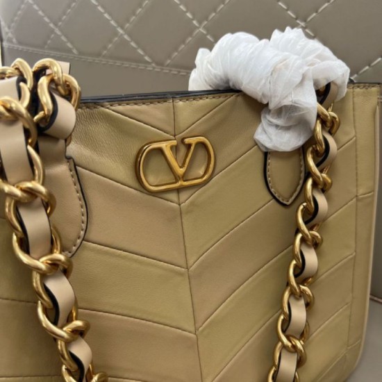 Replica Borsa shopping piccola/media Valentino Garavani Laseine Imitazioni perfette Outlet