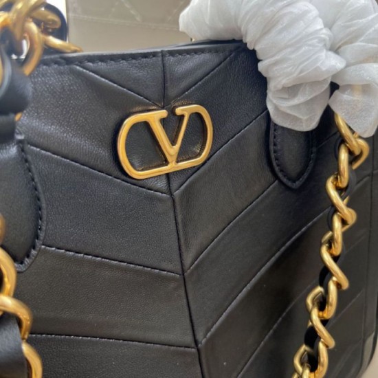 Replica Borsa shopping piccola/media Valentino Garavani Laseine Nero Imitazioni perfette Outlet
