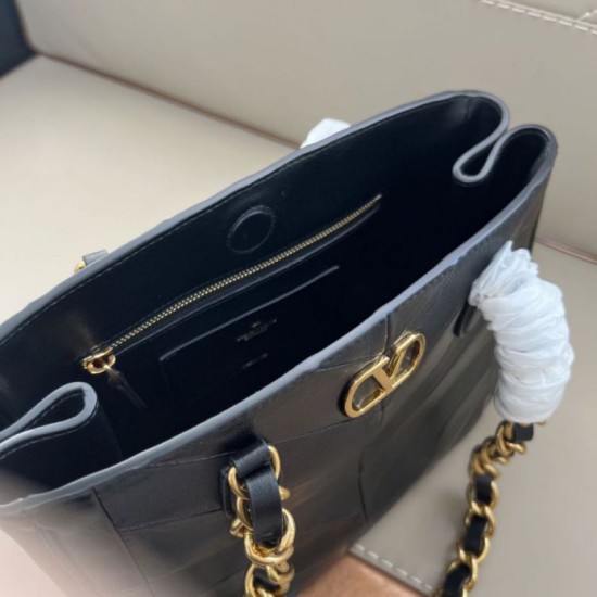 Replica Borsa shopping piccola/media Valentino Garavani Laseine Nero Imitazioni perfette Outlet