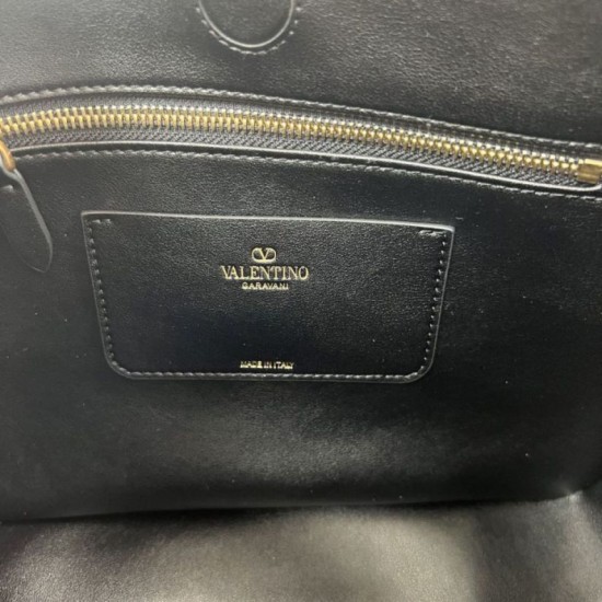 Replica Borsa shopping piccola/media Valentino Garavani Laseine Nero Imitazioni perfette Outlet