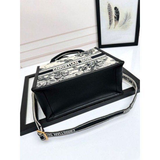 Replica Borsa tote Dior piccola/media Oblique ricamata con stampa animalier bianca Imitazioni perfette Outlet