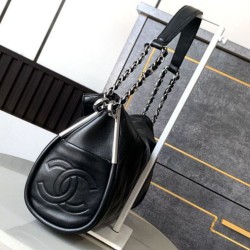 Replica Borsa Chanel Ultimate Soft Hobo piccola/media Vintage trapuntata Nero Imitazioni perfette Outlet