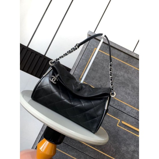Replica Borsa Chanel Ultimate Soft Hobo piccola/media Vintage trapuntata Nero Imitazioni perfette Outlet