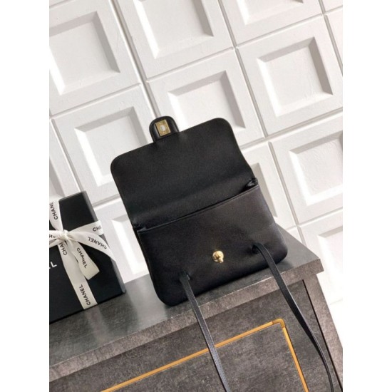 Repliche Borsa Chanel 26P Preppy Coco Flap AS6130 nera False Online Replica Borsa Chanel 26P Preppy Coco Flap AS6130 nera Imitazioni perfette Outlet