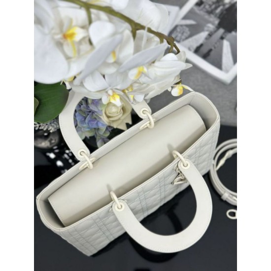 Replica Borsa a mano Dior Lady Dior grande opaca Cannage con patta bianca Imitazioni perfette Outlet