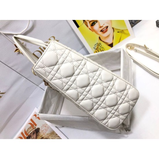 Replica Borsa grande Dior Lady Dior agnello trapuntata cannage bianca Imitazioni perfette Outlet