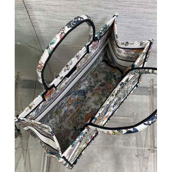 Repliche Dior Fortunato Media Dior Book Tote Dior Night of Dreams motif Bianco False Online Replica Dior Fortunato Media Dior Book Tote Dior Night of Dreams motif Bianco Imitazioni perfette Outlet