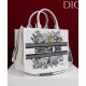 Replica Dior Fortunato Media Dior Book Tote Dior Bianco Imitazioni perfette Outlet