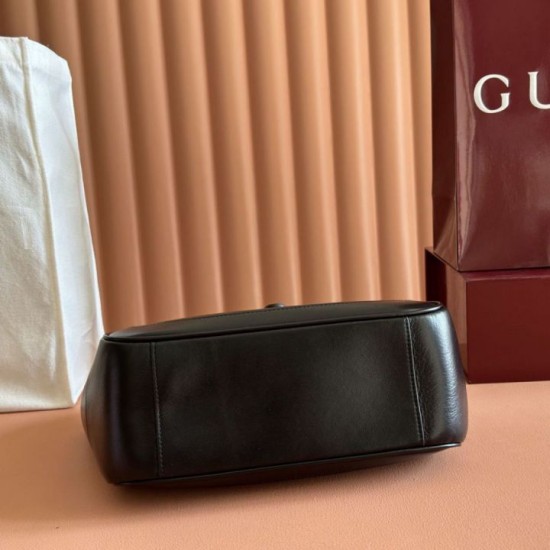 Perfetto Replica Borse tote piccola Gucci Mercato 866646 Nera Economiche Vintage False Premio Repliche Borse tote piccola Gucci Mercato 866646 Nera Imitazione Outlet Online