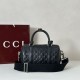 Premio Repliche Borsa da viaggio piccola Gucci GG Emblem da uomo 855789 Nero Imitazione Outlet Online